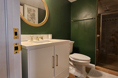 Example of a transitional bathroom design in Miami