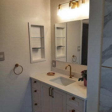 Upstairs Bathroom