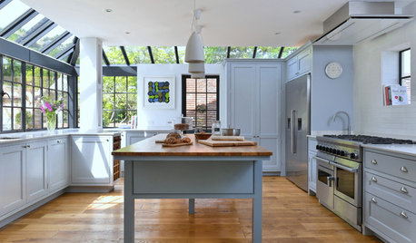 Alles neu! Eine Landhausstil-Küche im gläsernen Anbau