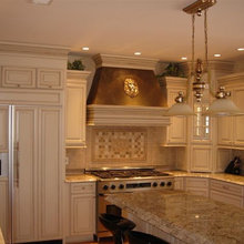 KITCHEN HOODS