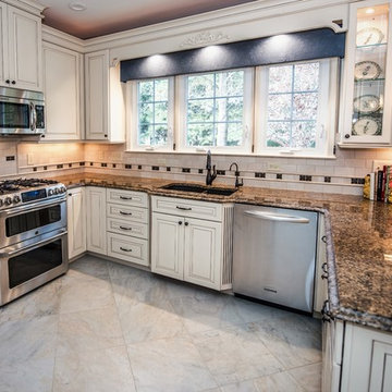 Kitchen - Ivy League ln Rockville MD
