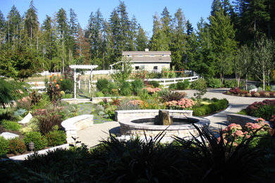 This is an example of a farmhouse landscaping in Seattle.