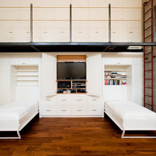 Back Guest Bedroom (Two Twins)