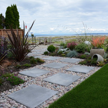 Contemporary Seaside Garden