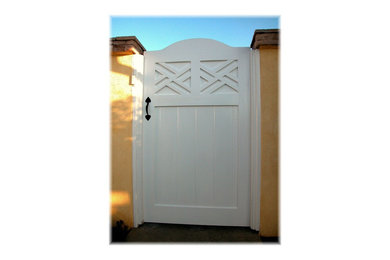 Craftsman and Cottage Style Gates