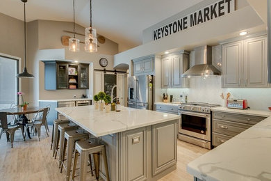 Elegant kitchen photo in Phoenix