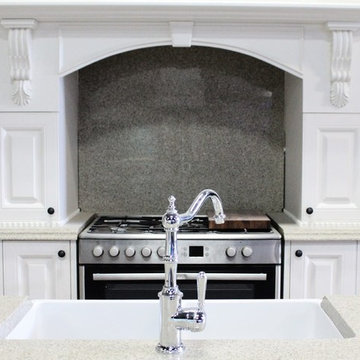 Showroom Kitchens.