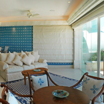 Waterfront Villa. Mediterranean. Villa Madonna on the beach. Cancun, México.
