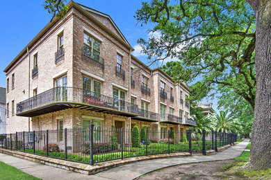 Transitional exterior home idea in New Orleans