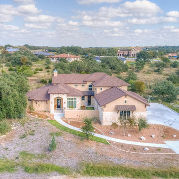 Travis & Kelly’s Home