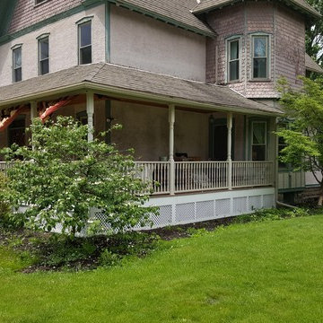 Front Yard Foundation Planting, Small Beds, Four Seasons Interest with Annuals