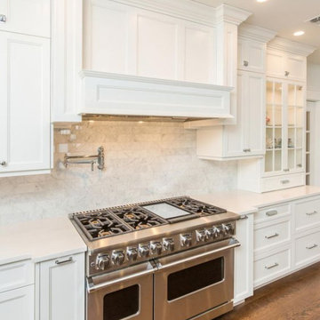 White Kitchen Cabinets