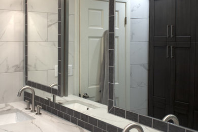 Bathroom - contemporary bathroom idea in Huntington