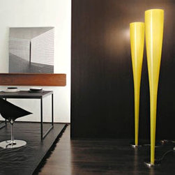 Mite Floor Lamp by Foscarini Lighting - Floor Lamps
