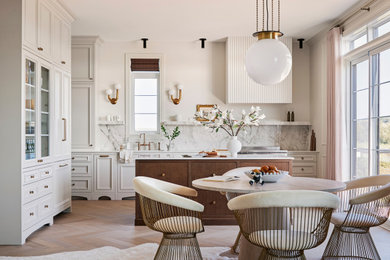 Photo of a transitional kitchen in Ottawa.