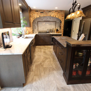 Rustic Alder Cabinets with Apron Front Farm Sink and Dekton Trillum Island
