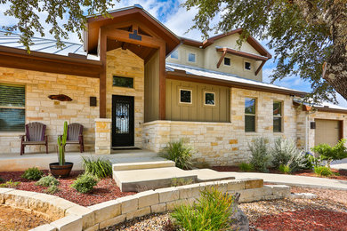 Arts and crafts home design photo in Austin