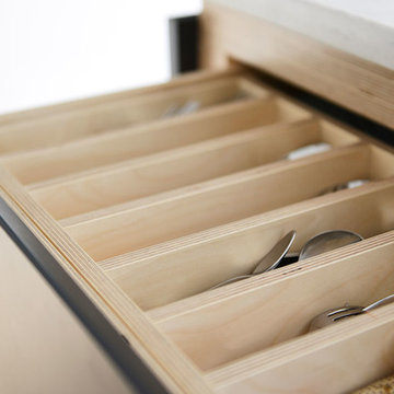 Dark Blue Modern Kitchen - Kitchen Storage