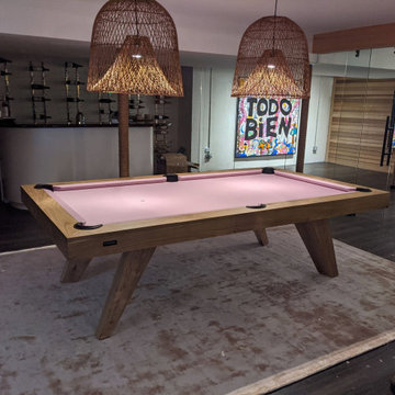 Netural New York Billiards Room