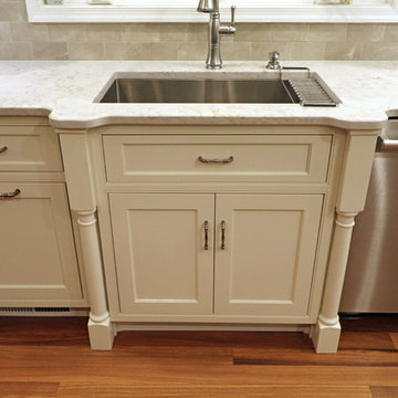 Shrewsbury two tone beaded inset