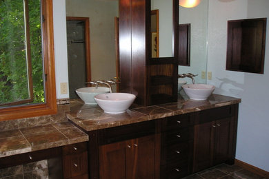 Transitional bathroom photo in Denver