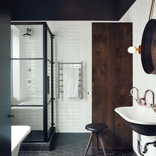 chris bathroom