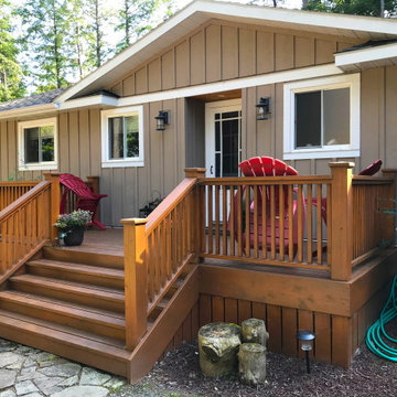Cottage Entry