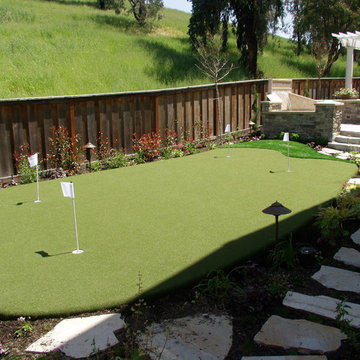Custom Putting Greens