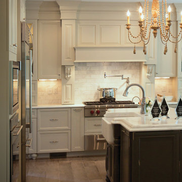 Traditional/Transitional Kitchen in Maple, Melted Brie and Vintage Truffl