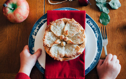 Warm Up Fall With an Apple Pie Party at Home