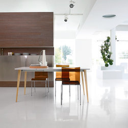 Valitalia Dejavu Dining Room - Dining Tables