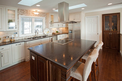 Inspiration for a timeless kitchen remodel in Minneapolis
