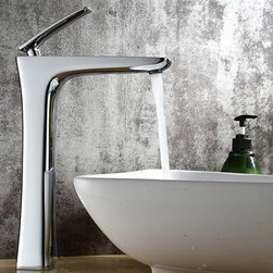 Verona Single Handle Deck Mounted Bathroom Sink Faucet - Bathroom Sink Faucets
