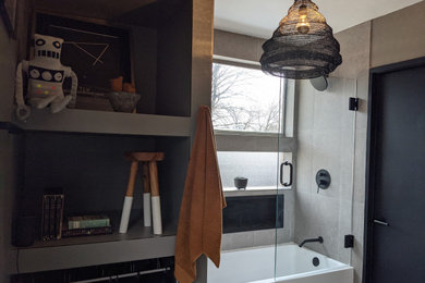 Bathroom - modern bathroom idea in Philadelphia