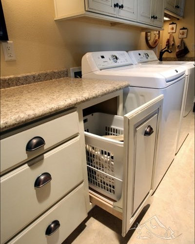 Best Pull-Out Laundry Hampers Design Ideas & Remodel Pictures | Houzz - SaveEmail