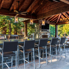Outdoor Kitchen