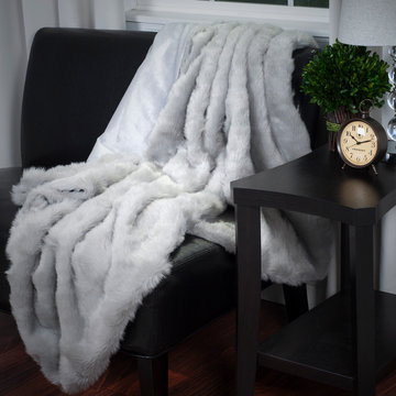 Lavish Home Luxury Long-Haired Faux Fur Throw