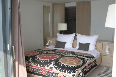 Modernes Schlafzimmer in Sonstige