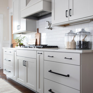 Sagamore Bright and Open Kitchen