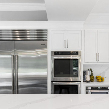 Kitchen. Interior Remodel in Lake Forest
