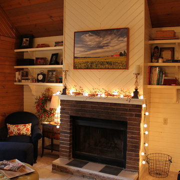 Cozy Lakeside Cabin