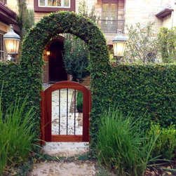 Custom Gates - Products