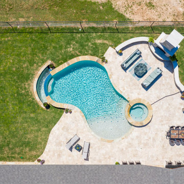 Bowie Infinity Pool