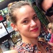 Débora Coting Bragas foto