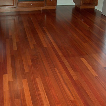Hardwood and Laminate Flooring