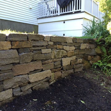 Mixed Granite Retaining Wall