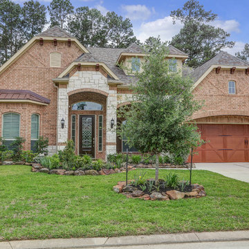 HARVEY FLOOD REBUILD 17-121