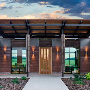Earthwall 2 Residence