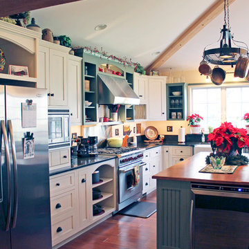 White & Green Hybrid Farmhouse Kitchen with Green Island