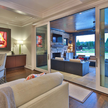 Pro Golfer's Family Paradise